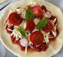 【四季彩の丘みやき】ピザを作ろうの画像